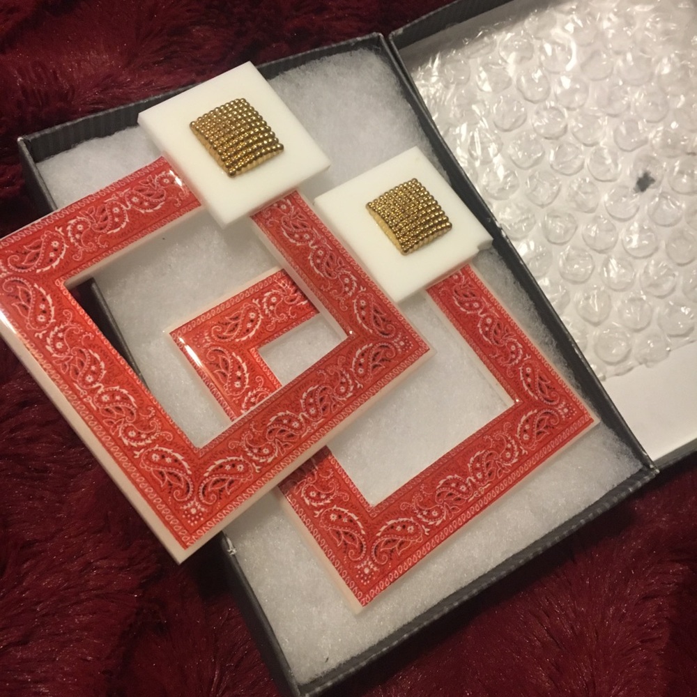 Honey B Gold Earrings